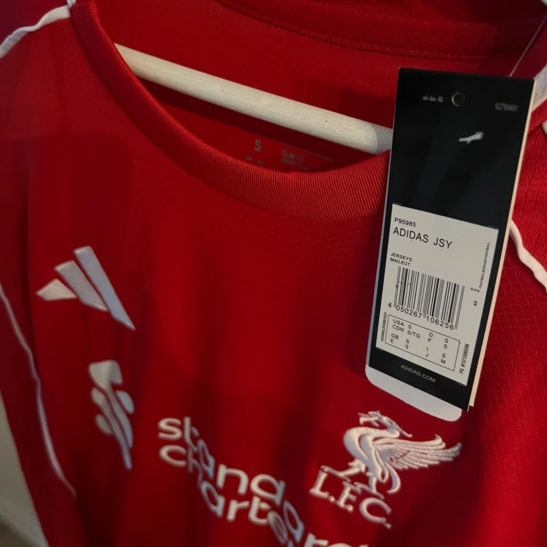 Liverpool Salah 11 Adidas fotbollströja S - 2