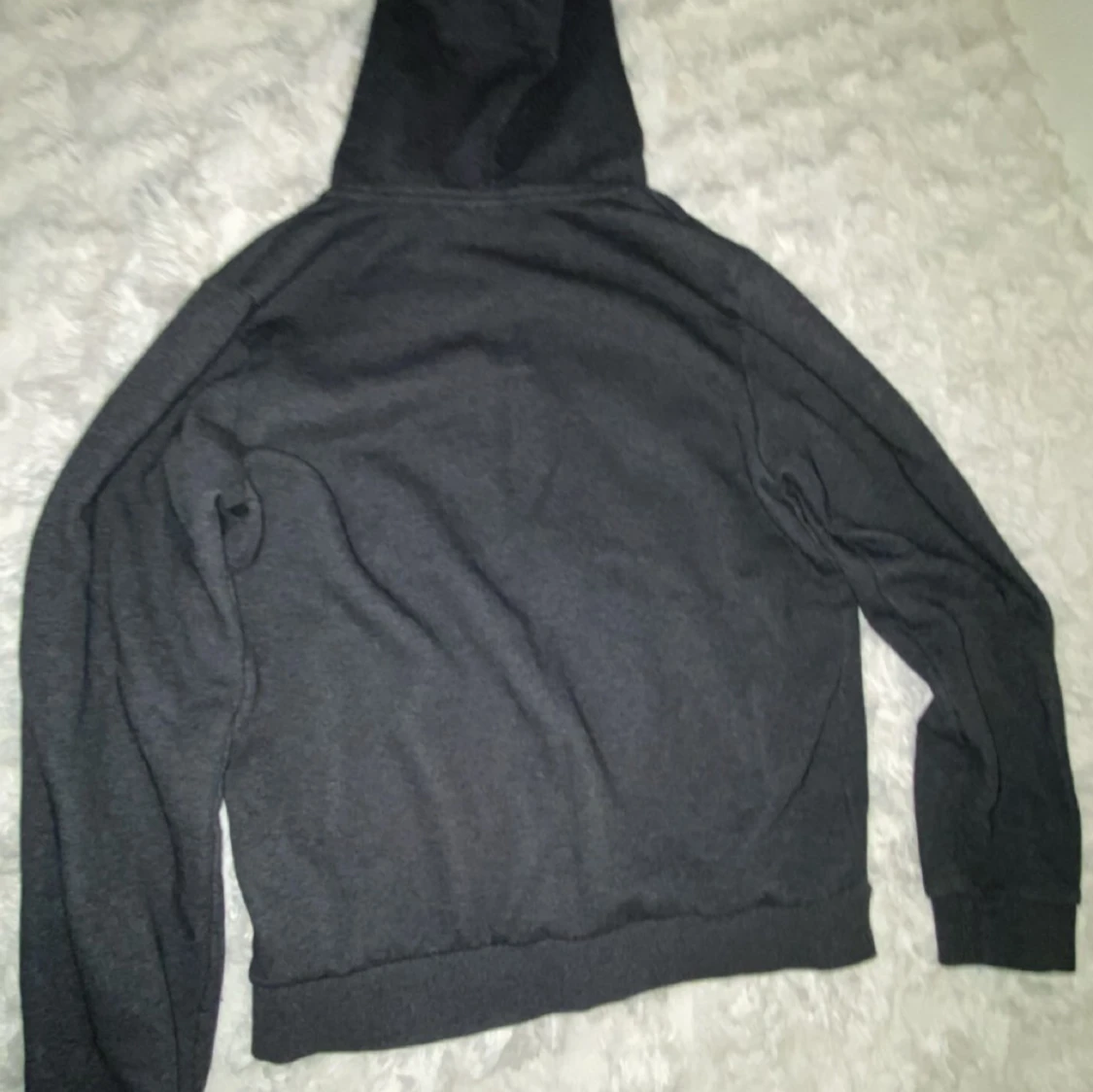 Mörkgrå hoodie med dragkedja - 1