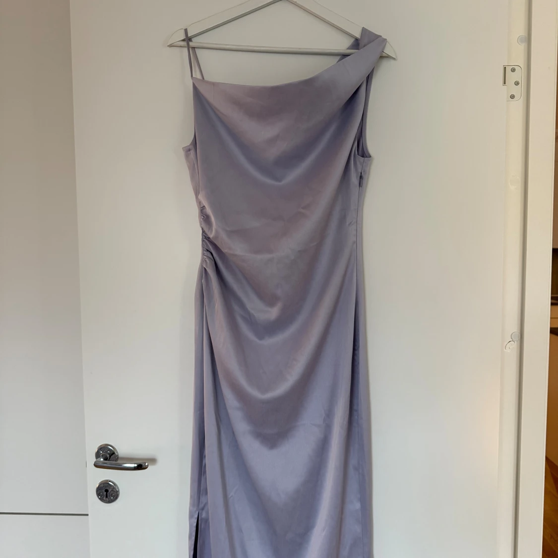 Almeria klänning från Adoore - 1