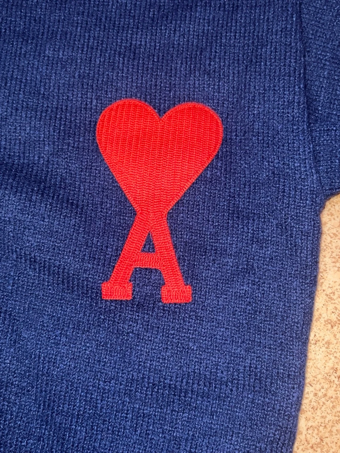 Blå stickad tröja från Ami Paris - 1