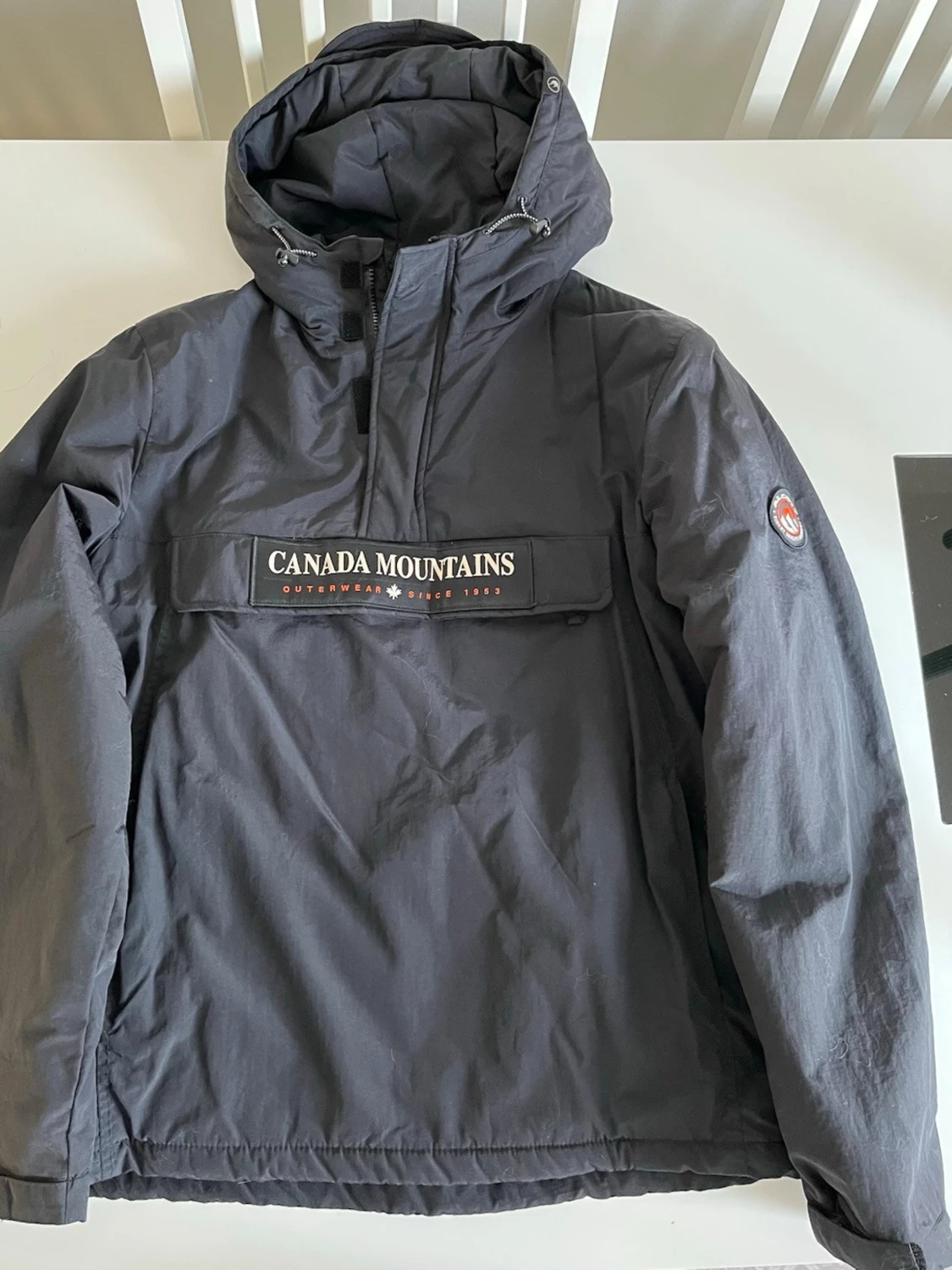 Svart skidjacka från Alcott