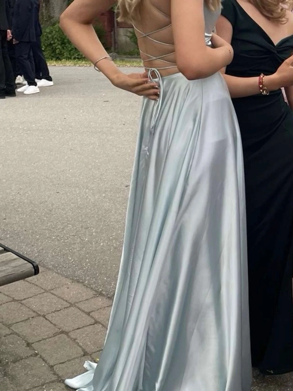 Ljusblå balklänningen öppen rygg med snörning  - 2