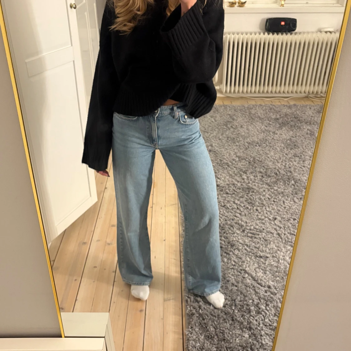 Low waist wide jeans - 1