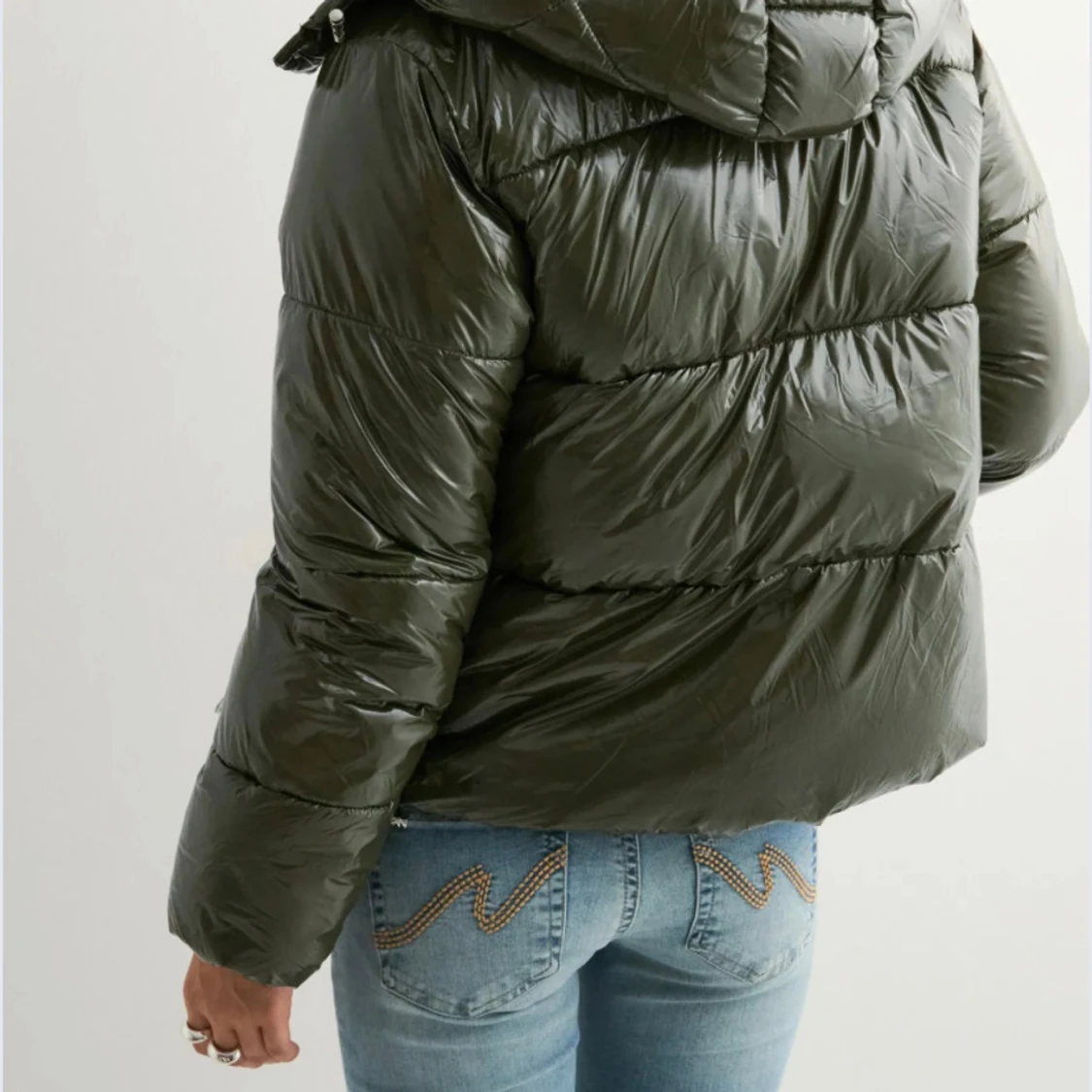 Mörkgrön pufferjacka med huva - 3