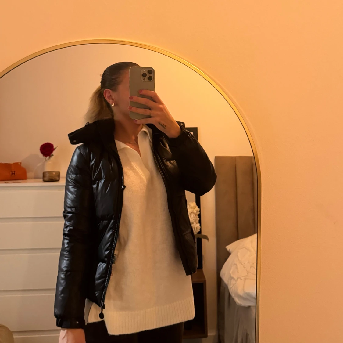 Moncler Svart pufferjacka med dragkedja