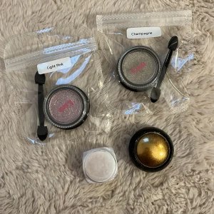 Crome till naglar från Luu Nails - Fyra olika crome för naglarna. Två helt oanvända från Luu Nails och två ifrån normal som använts några gånger. Super fina färger allihop!