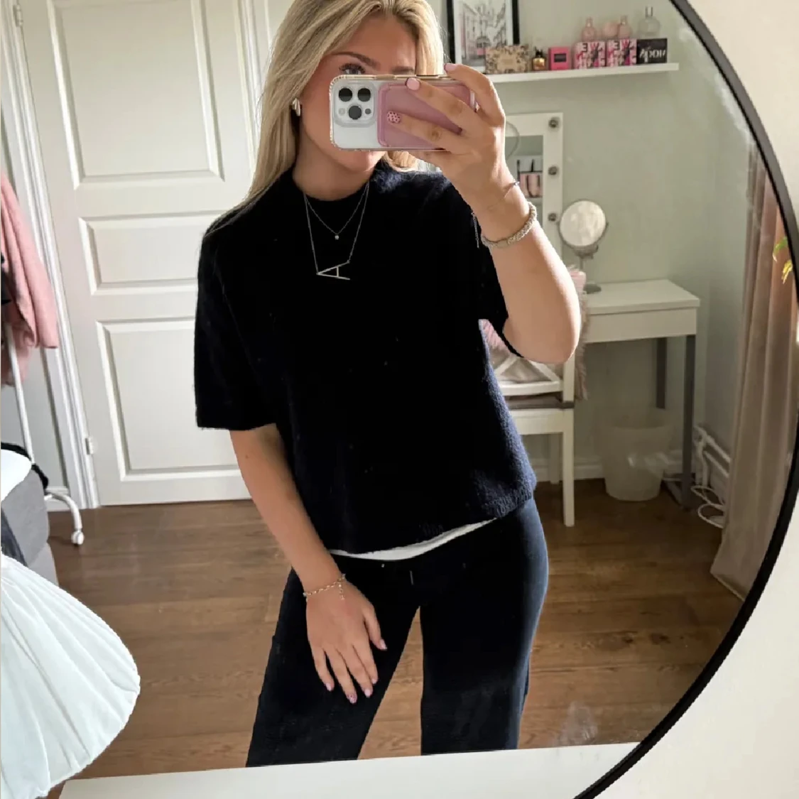 Stickad kortärmad tröja🥰 - 1