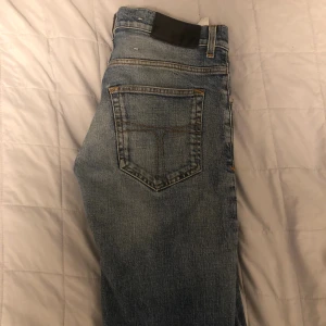Tiger of Sweden  - Säljer ett par tiger of sweden jens design slim fit storlek W31 L31 nästan helt nya hör av er om pris 