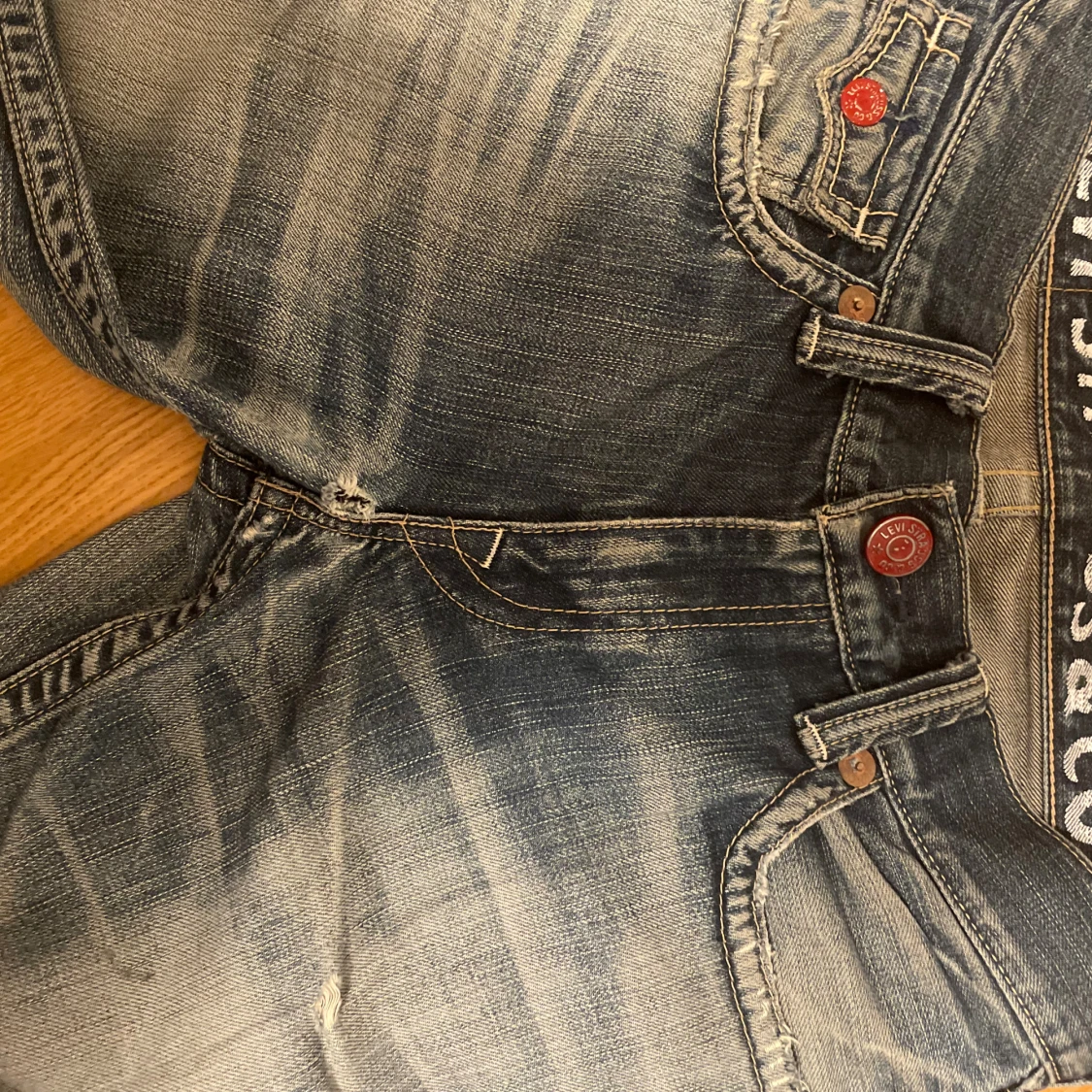 Vintage Levi’s 502 jeans - 2