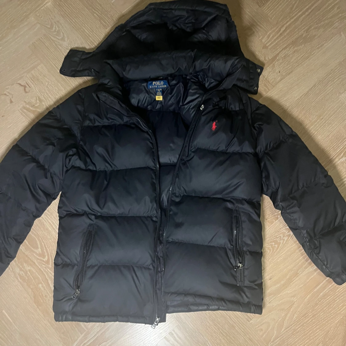 Svart pufferjacka från Polo Ralph Lauren - 1