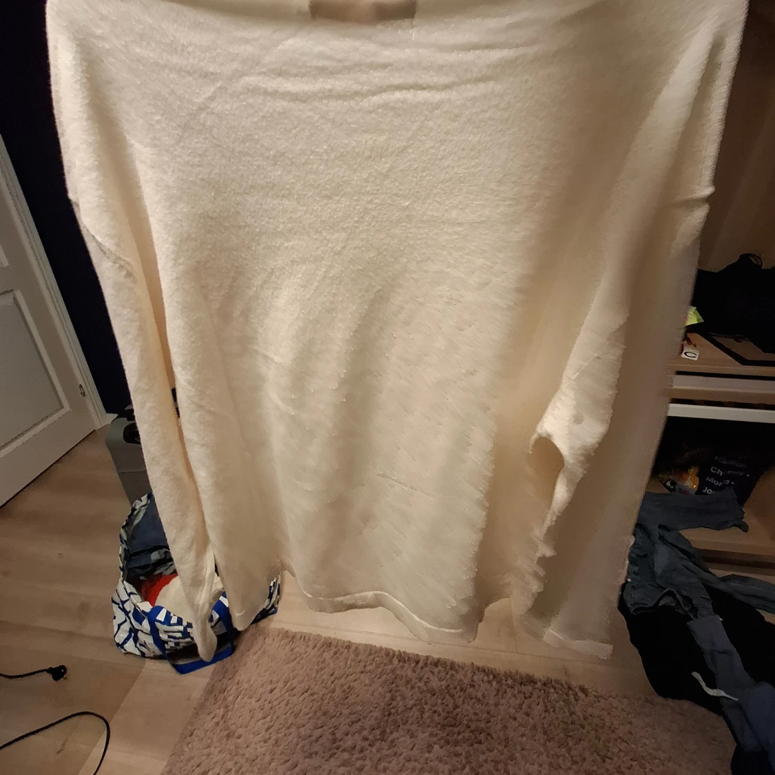 Vit stickad tröja från 157 - 1