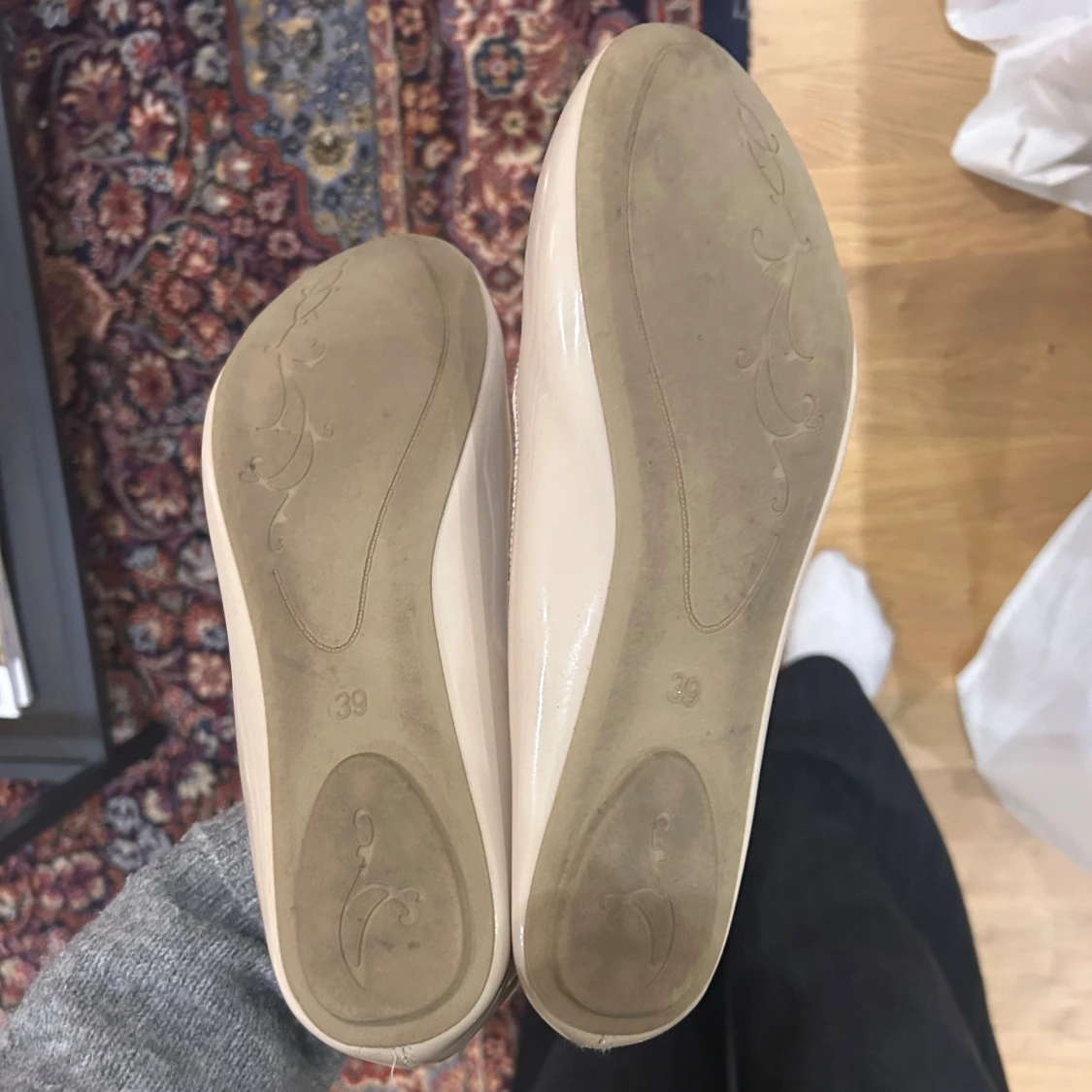 Beige/Rosa ballerinaskor från Alley - 4