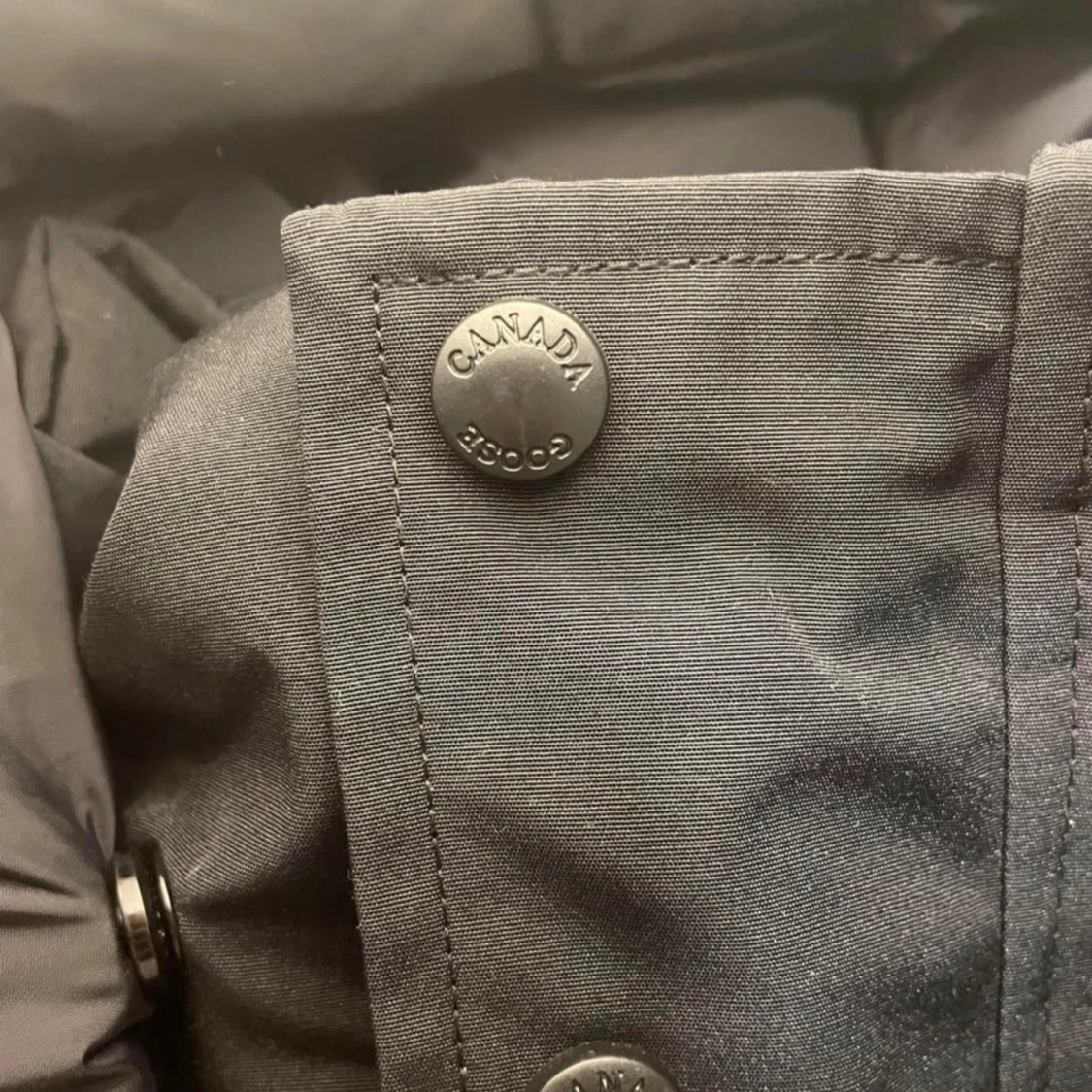 Svart dunjacka från Canada Goose - 2