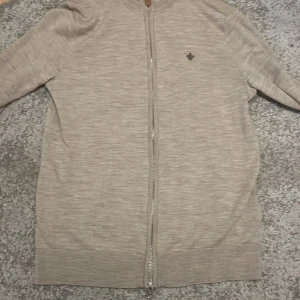 Morris zip - Säljer nu min Morris zip för att den är förliten