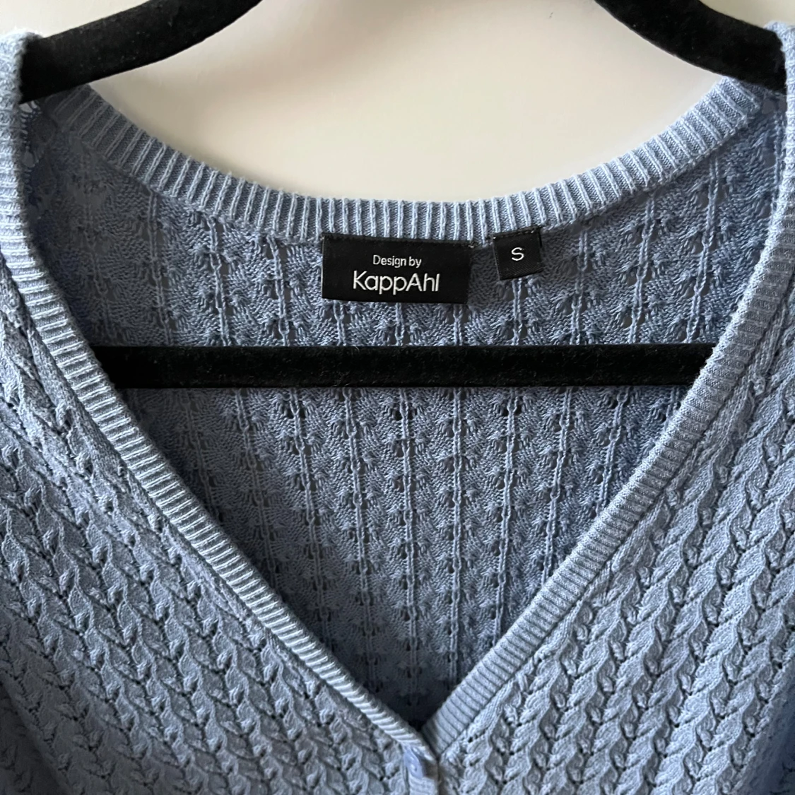 Blå stickad kofta från KappAhl - 2