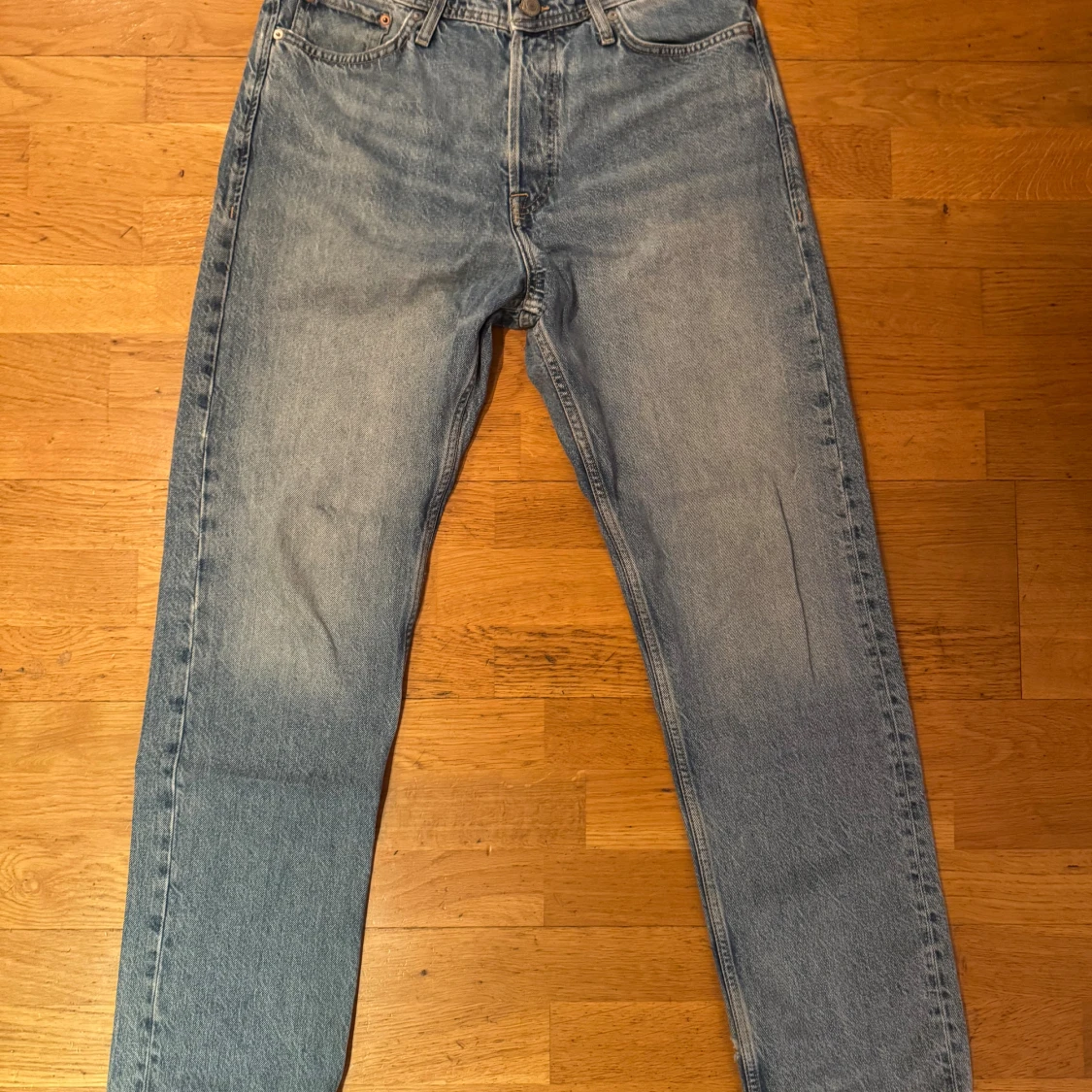 Blå jeans från Jack & Jones - 1