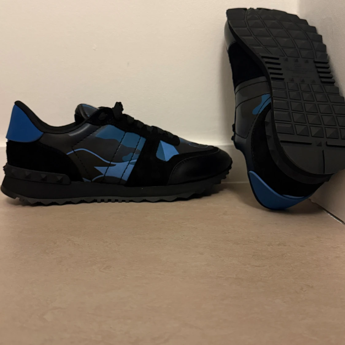 Valentino rockrunner - 1