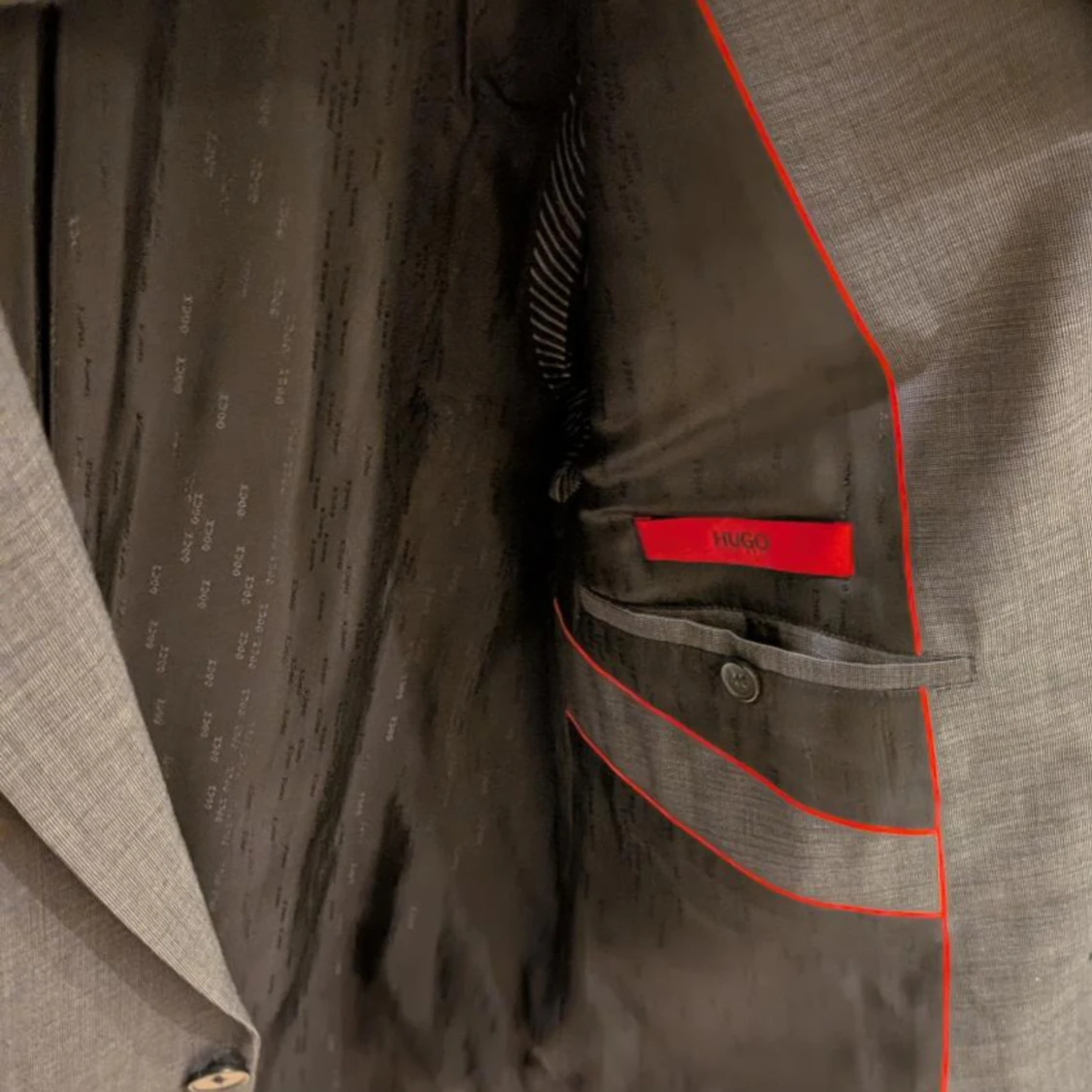 Mörkgrå kavaj från Hugo - 2