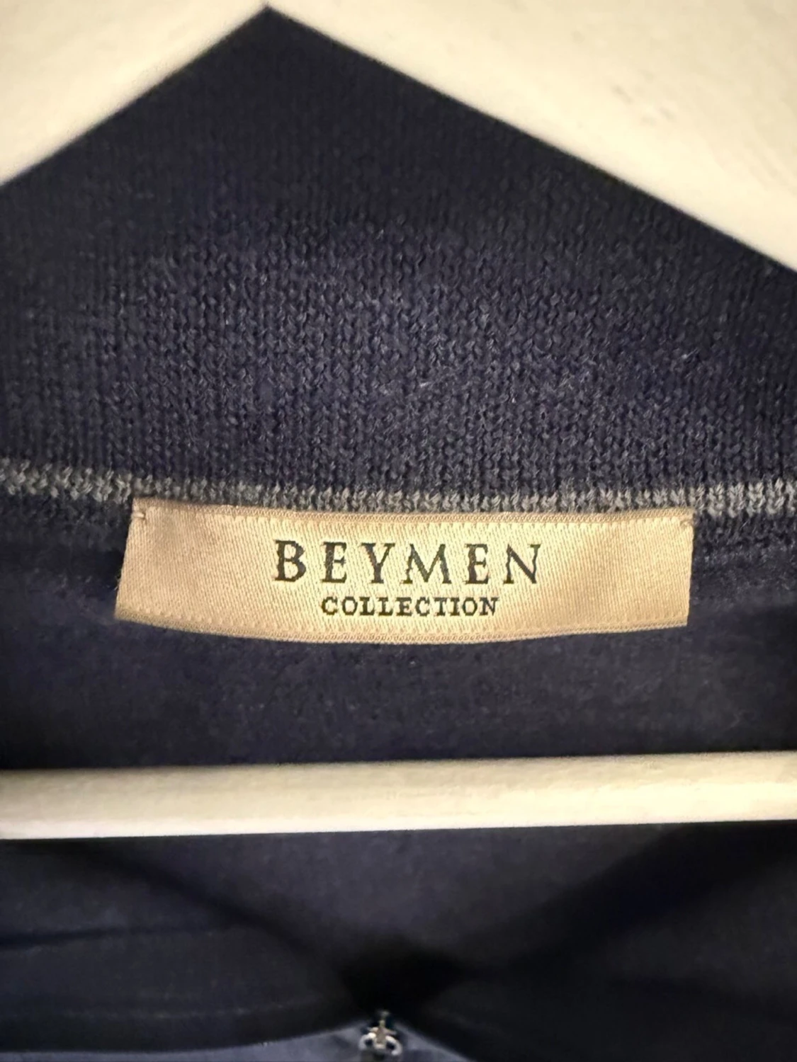 Beymen mörkblå tröja zip, Storlek XL men sitter som XS 100% Ull - 2