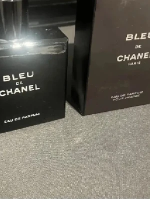 Bleu de Chanel Eau de Parfum - Fet Bleu de Chanel Eau de Parfum 100ml. Helt ny och full. Bara testsprayad.