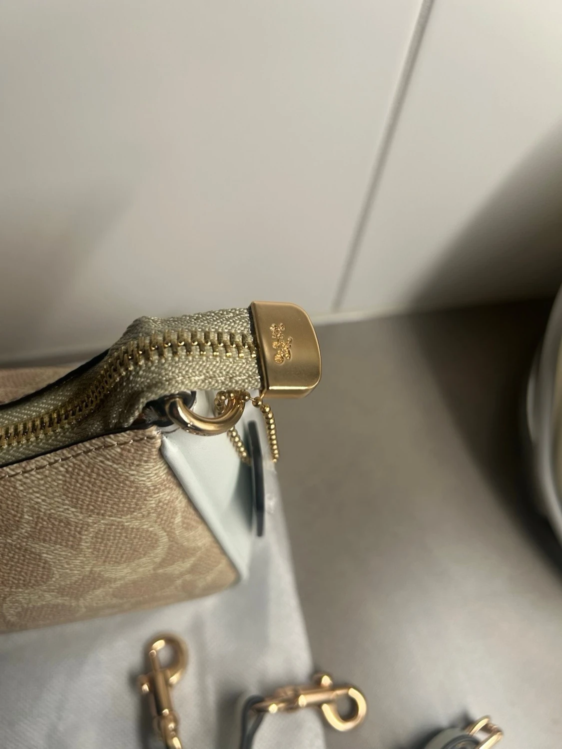Coach Teri Signature Canvas - 4