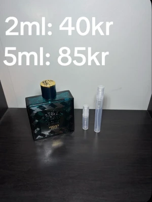 Parfym - Hej, säljer sample på Versace Eros EDP , priserna står på bilden, är det några frågor kontakta mig och alla orden blir pakat på TikTok namn:Elite_sample. Kolla i mina annonser om ni är intresserad på olika och om ni vill beställa flera på direkten kontakta mig