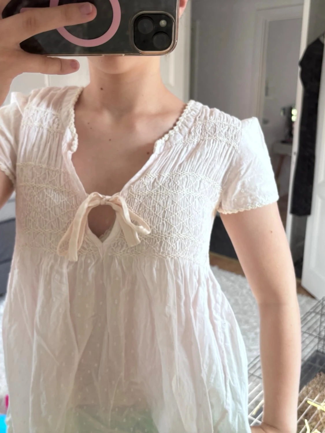 Vit Odd Molly blus med rosett