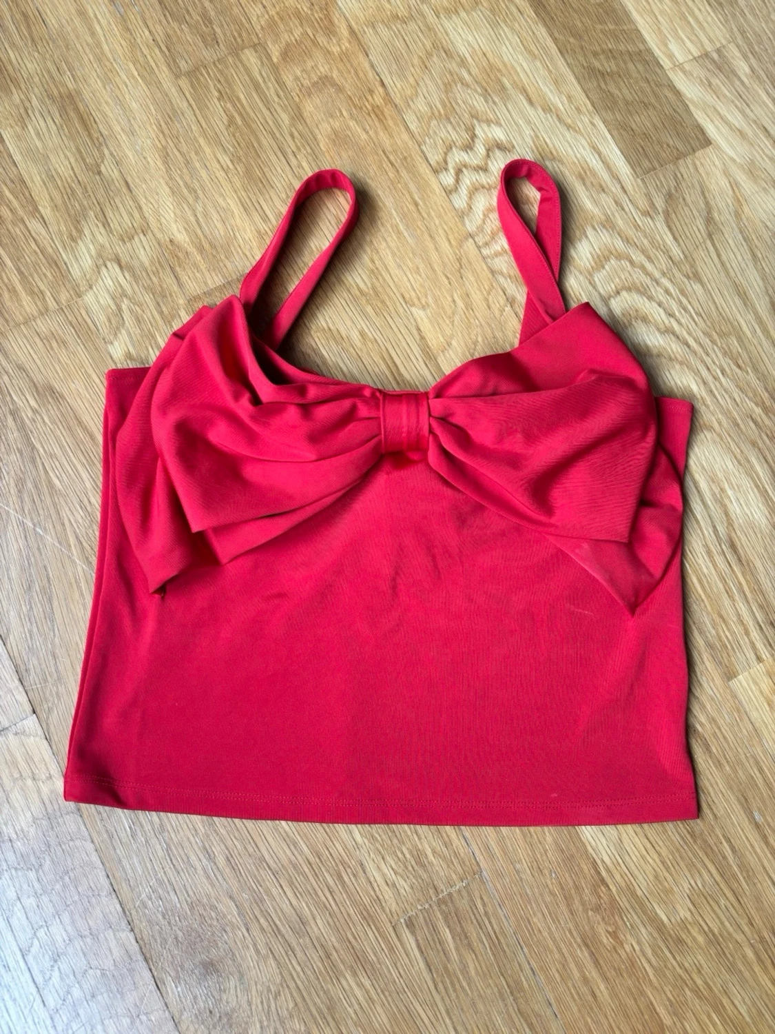 Croptop med rosett