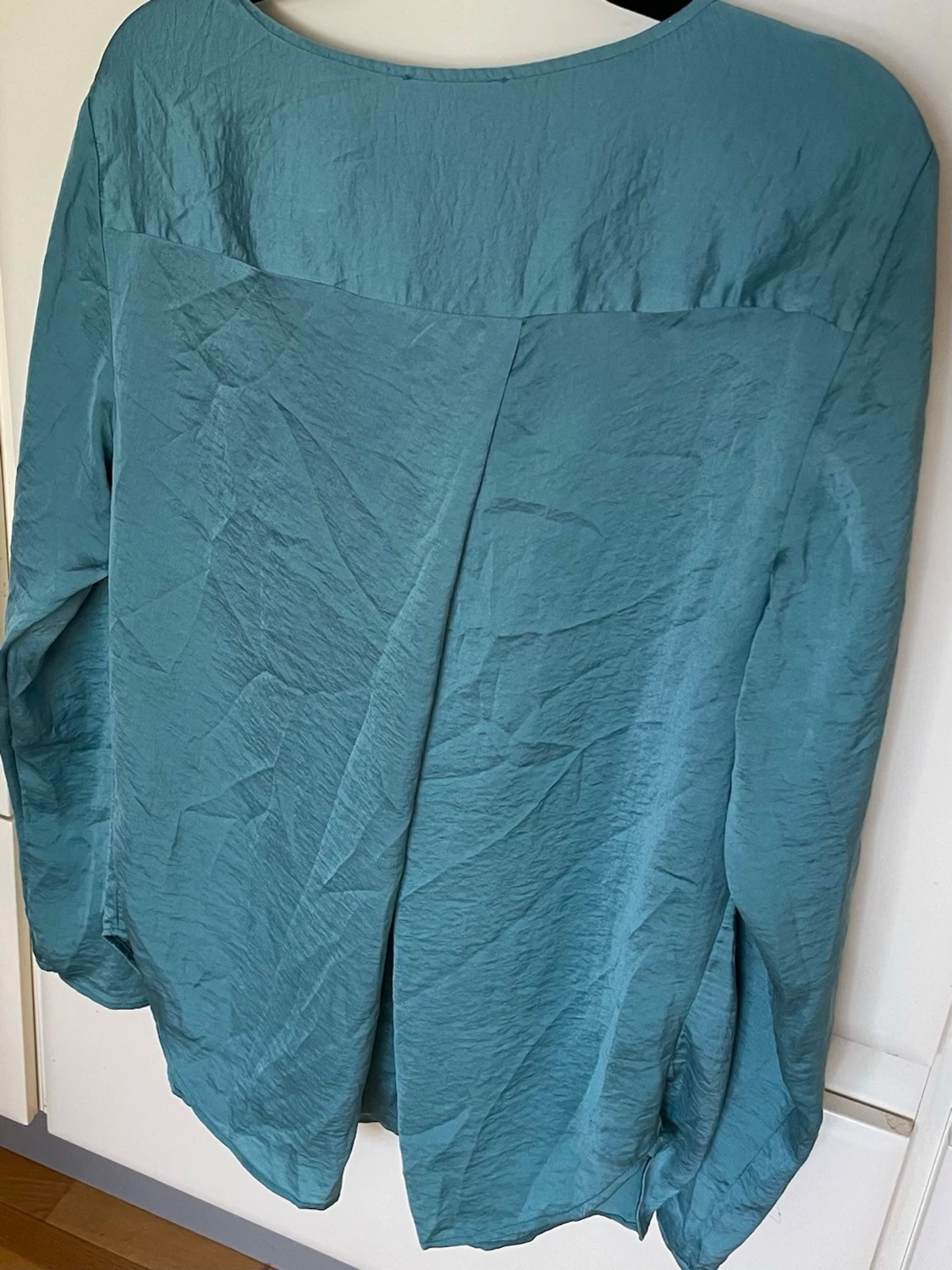RoseBud v-ringad blus stl 46 - 2