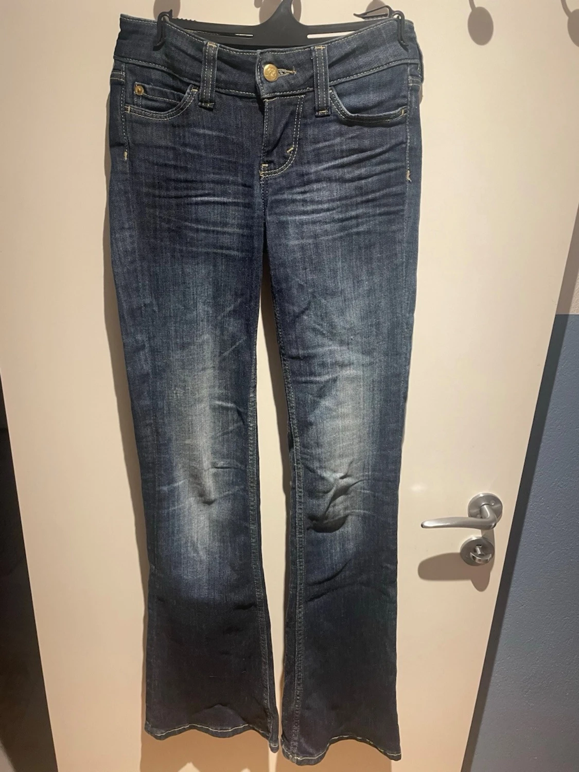 Mörkblå bootcut jeans - 2