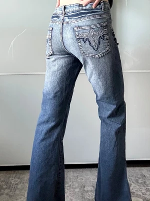 Jeans - Midjemått: 40 cm, längd: 74 cm