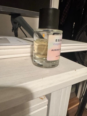 Essnce Aurora Vanille  - Limited Edition parfym