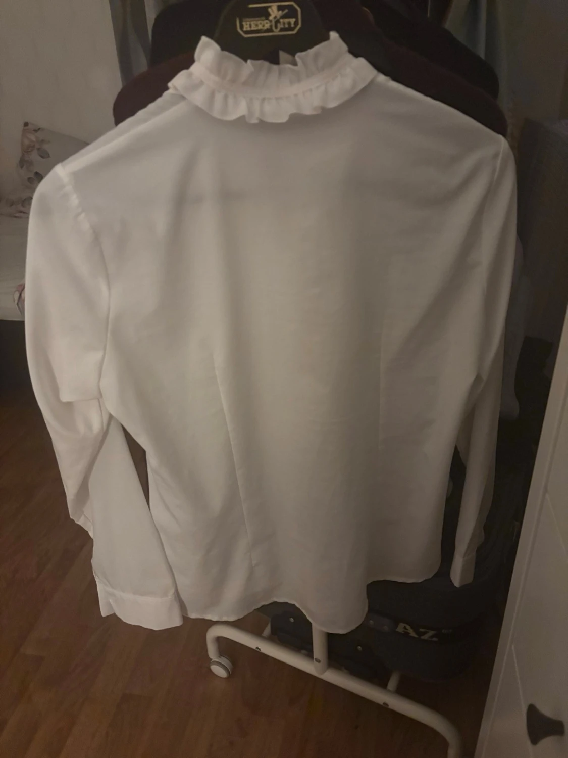 Vit blus  - 1