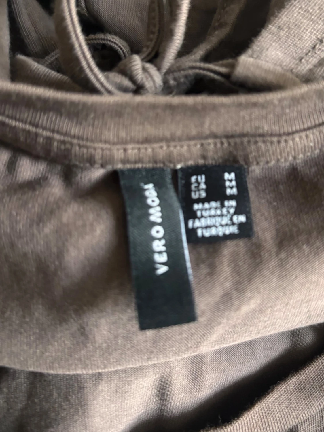 Brun basic t-shirt i bomull - 4