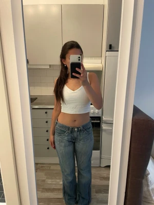 Levis jeans - Säljer ett par Levis jeans som blivit för stora på mig