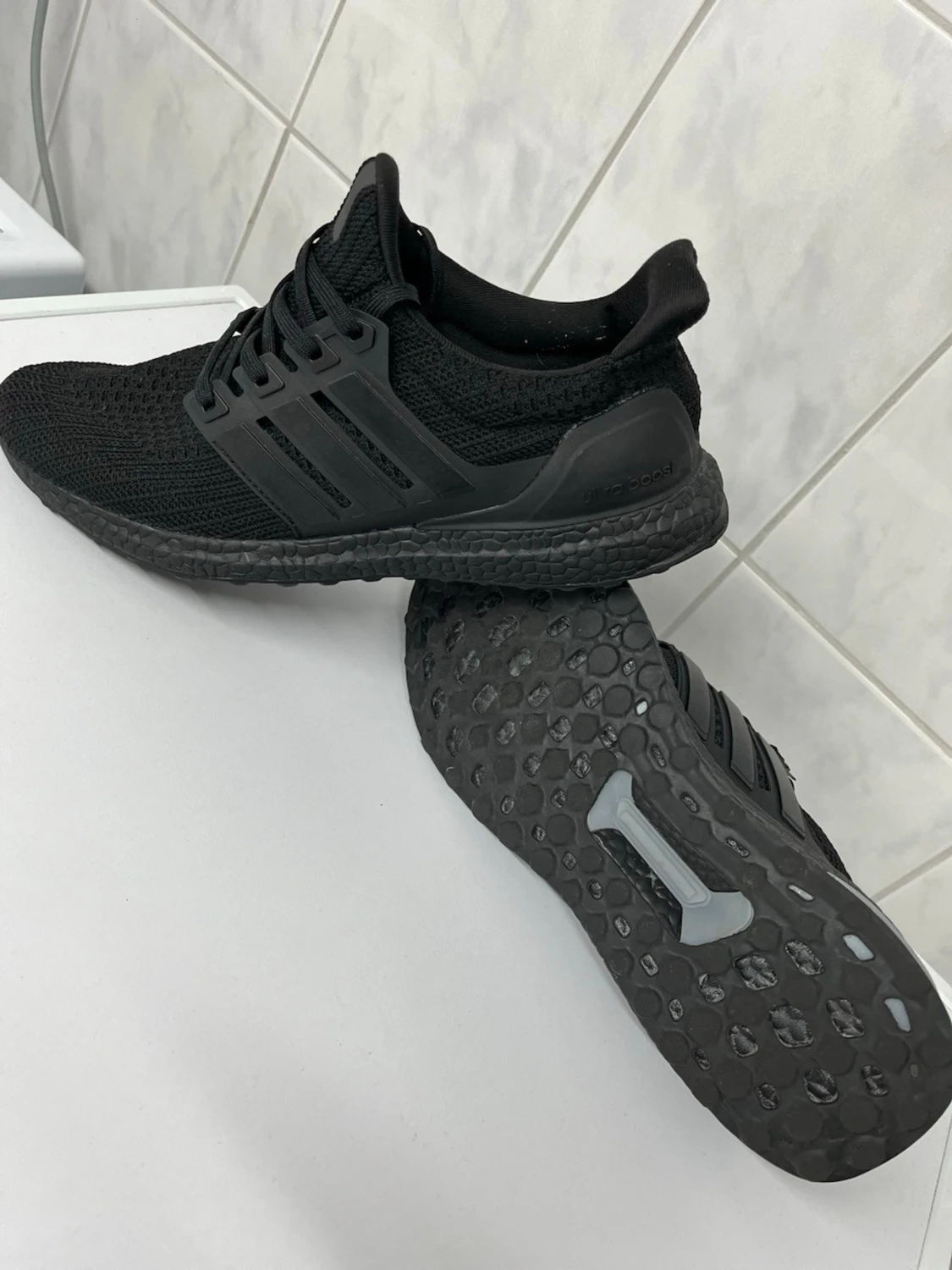 Adidas skor
