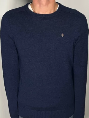 Morris merinoull tröja - 👕 Plagg: Merinoull tröja                                                               📏 Storlek: S                                                                🏷️ Märke/Modell: Morris                                           ✨ Skick: Fint skick                                                        💬 Vid frågor är det bara att skriva!                                                                                          🛍️ Gramenti