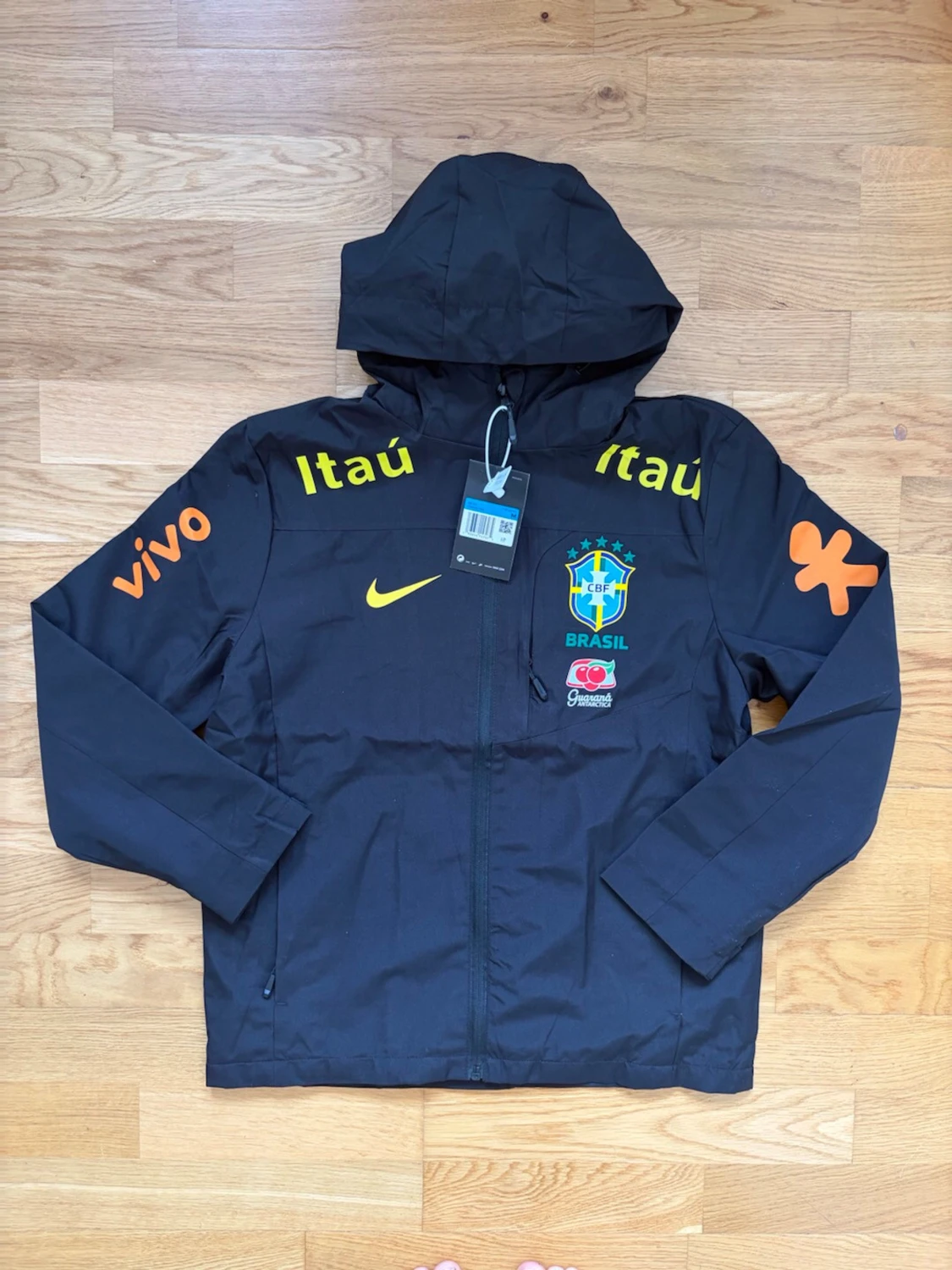 Svart Brasil Nike vindjacka med huva