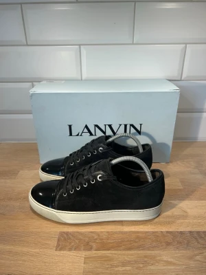Lanvin Skor - Lanvins i nyskick | Storlek: uk6=40 passar 41 | Ingår: Box | Vid frågor eller diskussion om pris är det bara att skriva✍🏼| Frakt inom 48h📦