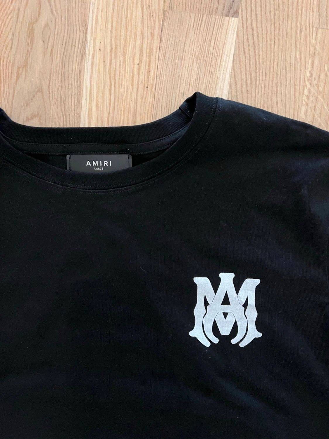 Svart t-shirt från Amiri med tryck - 2