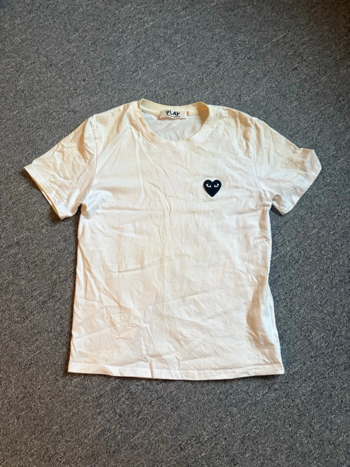 Vit t-shirt Comme des Garçons Play