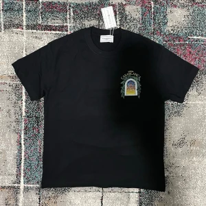 Casablanca T-shirt - Säljer denna helt nya casablanca tshirt för endast 249kr skriv till om ni är intresserade!