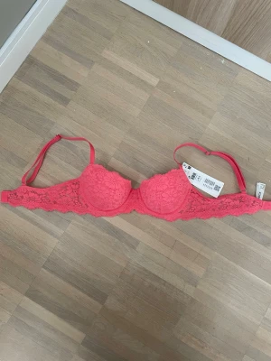 Lindex pushup bh - Ny med prislapp och kvitto fins!