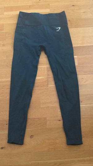 Gröna träningsbyxor Gymshark - Gröna träningsbyxor från Gymshark. 