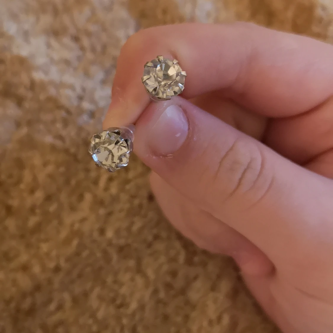 "Diamant" Örhängen 2 Par - 90