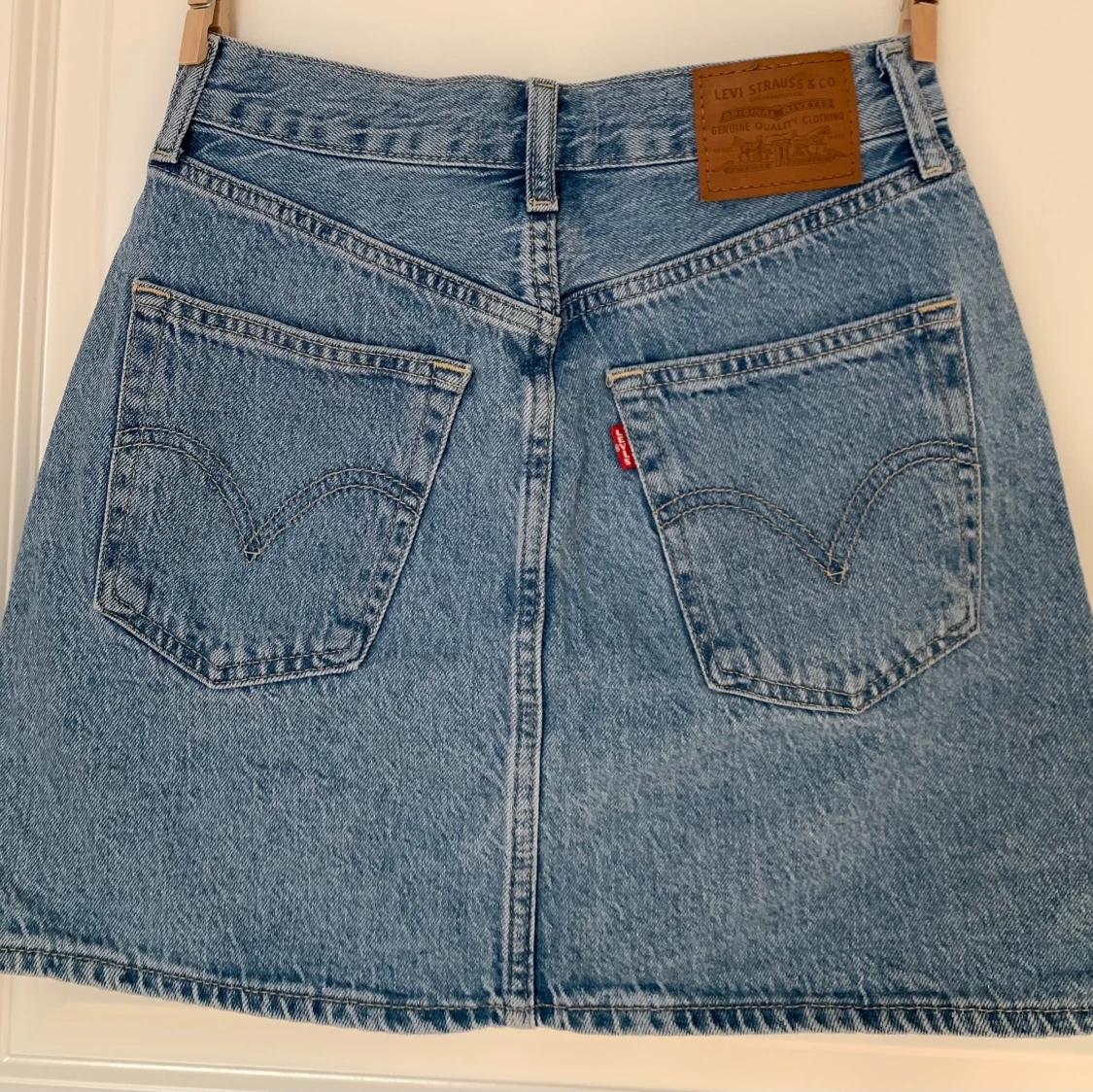 Jeanskjol från Levis  - 90