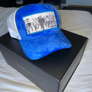 Maggiore helt ny - Helt ny maggiore C6, endast uttagen för fotning. Box och dustbag ingår. Säljer den för 1100 + frakt