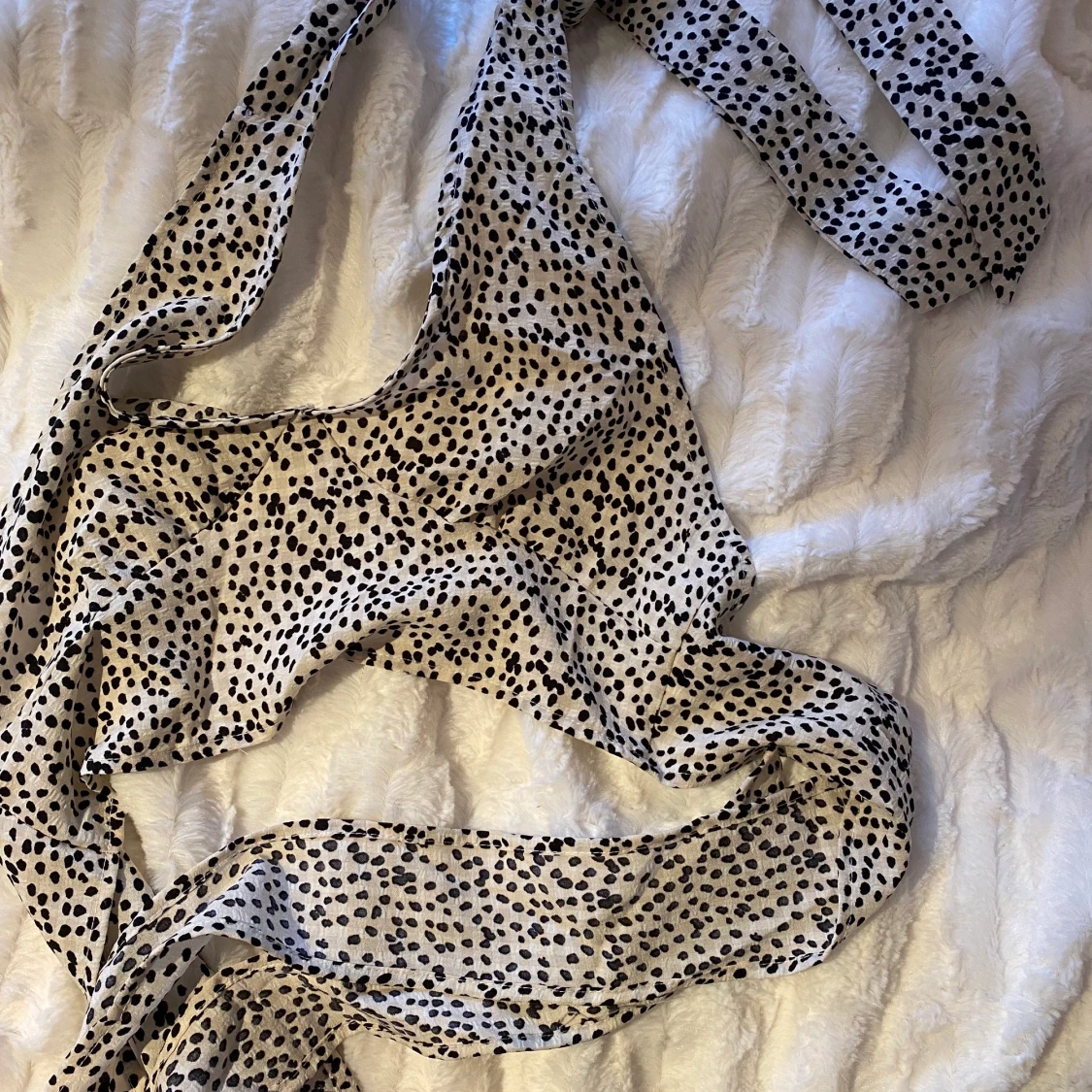 Oanvänd sommartopp  - 90