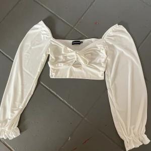 Söt tröja  - Tröja som tyvärr inte längre kommer till användning 