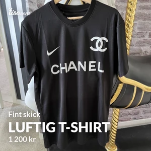 T-shirt  - Frakt tillkommer 